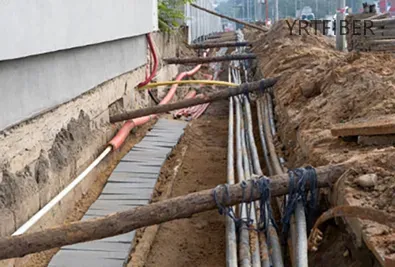 Photos de construction du site du projet de fibre optique ur