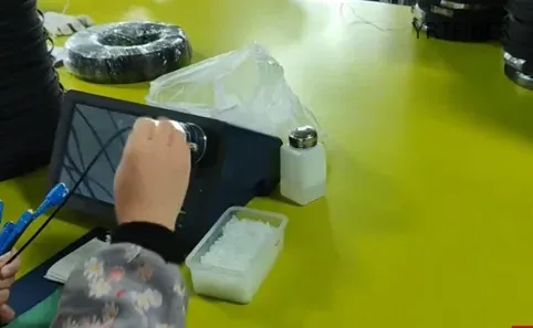 Vídeo de teste de cabo Ftth interno
